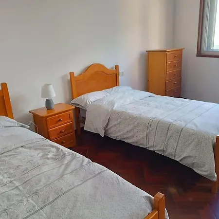 Vivienda Zona Puerto 度假居 阿瓜尔达